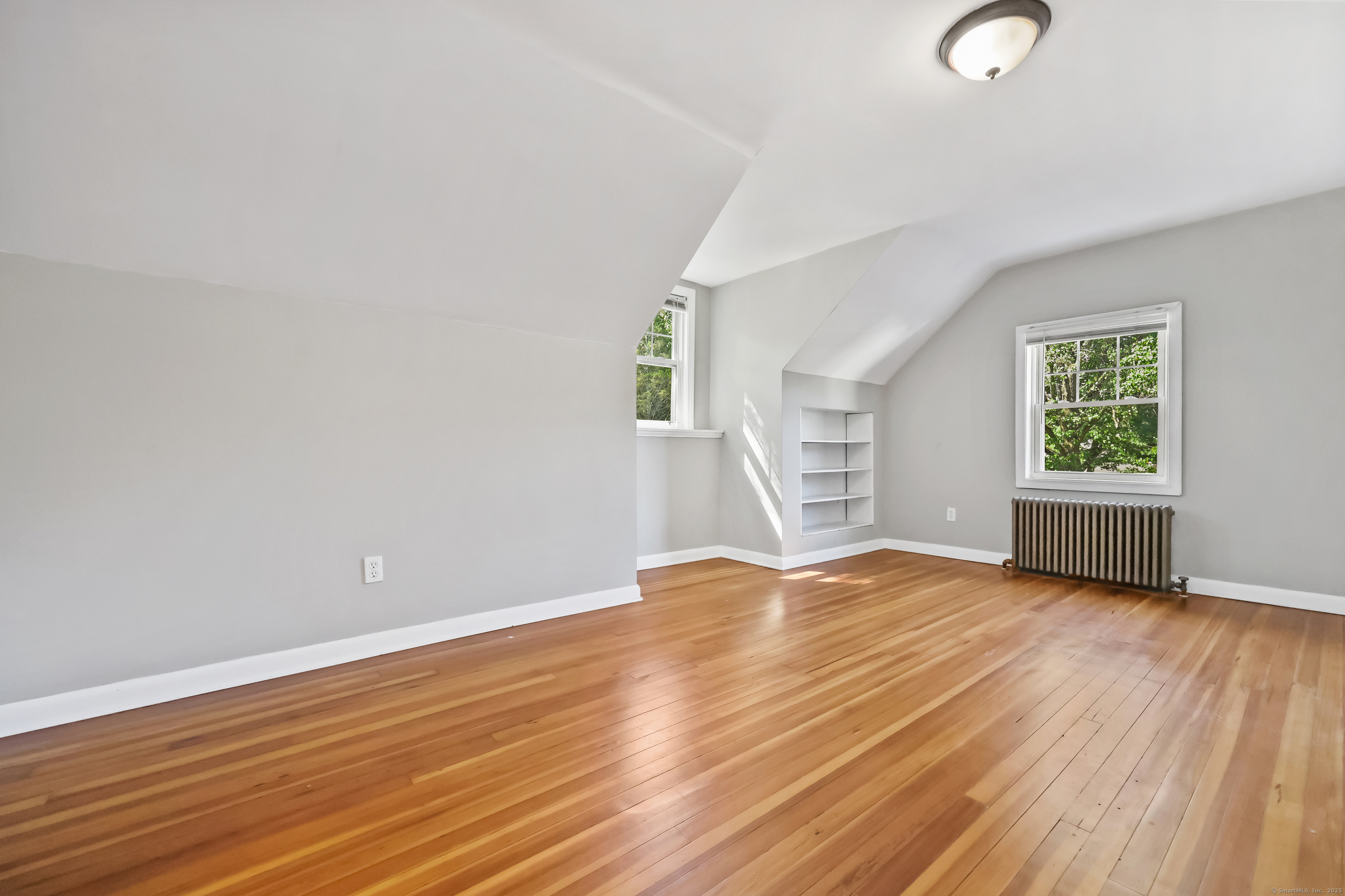 Bridgeport, Connecticut 06606, United States, 4 Bedrooms Bedrooms, ,3 BathroomsBathrooms,Residential,Pending,209428