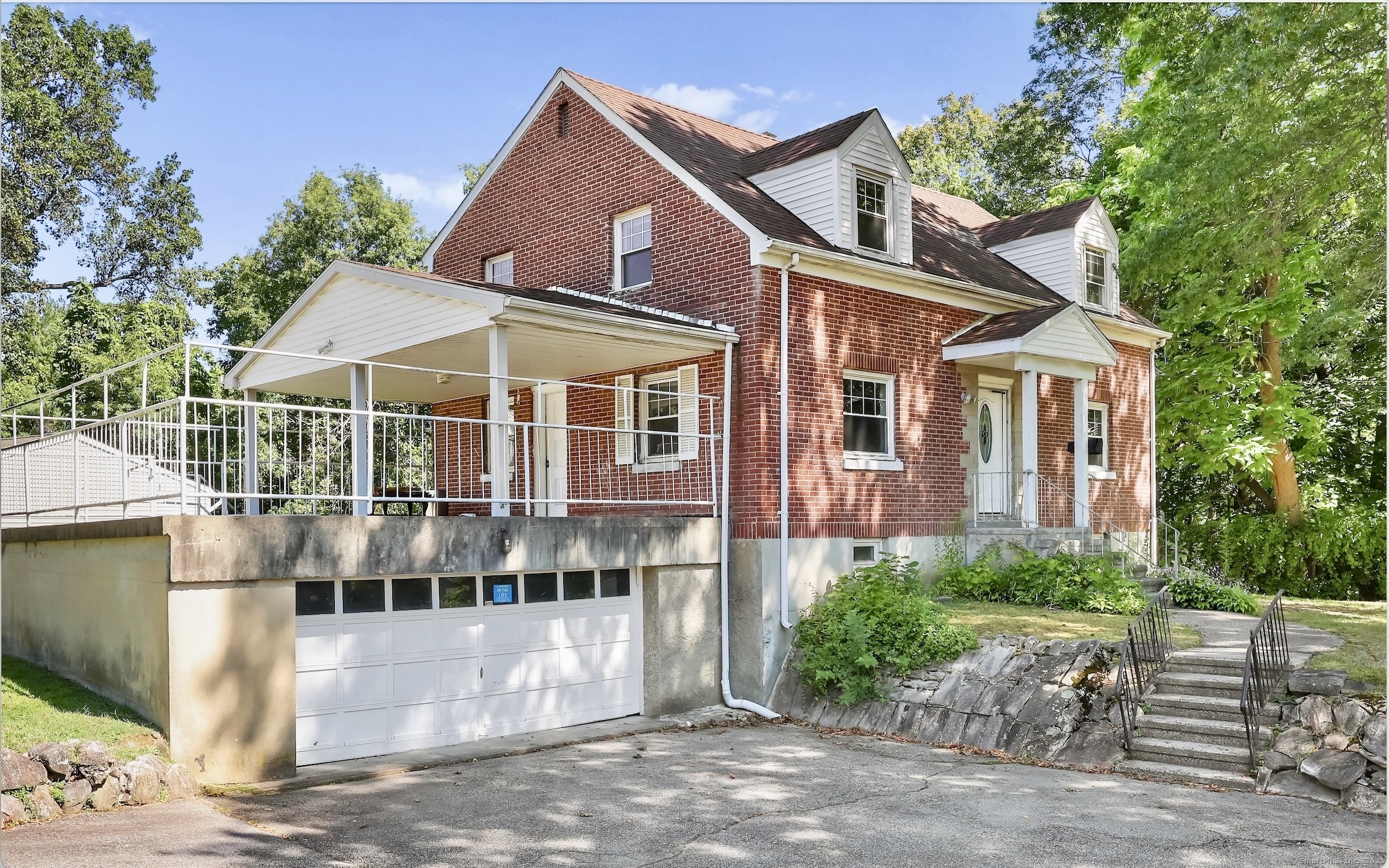 Bridgeport, Connecticut 06606, United States, 4 Bedrooms Bedrooms, ,3 BathroomsBathrooms,Residential,Pending,209428 Bridgeport, Connecticut 06606, United States, 4 Bedrooms Bedrooms, ,3 BathroomsBathrooms,Residential,Pending,209428