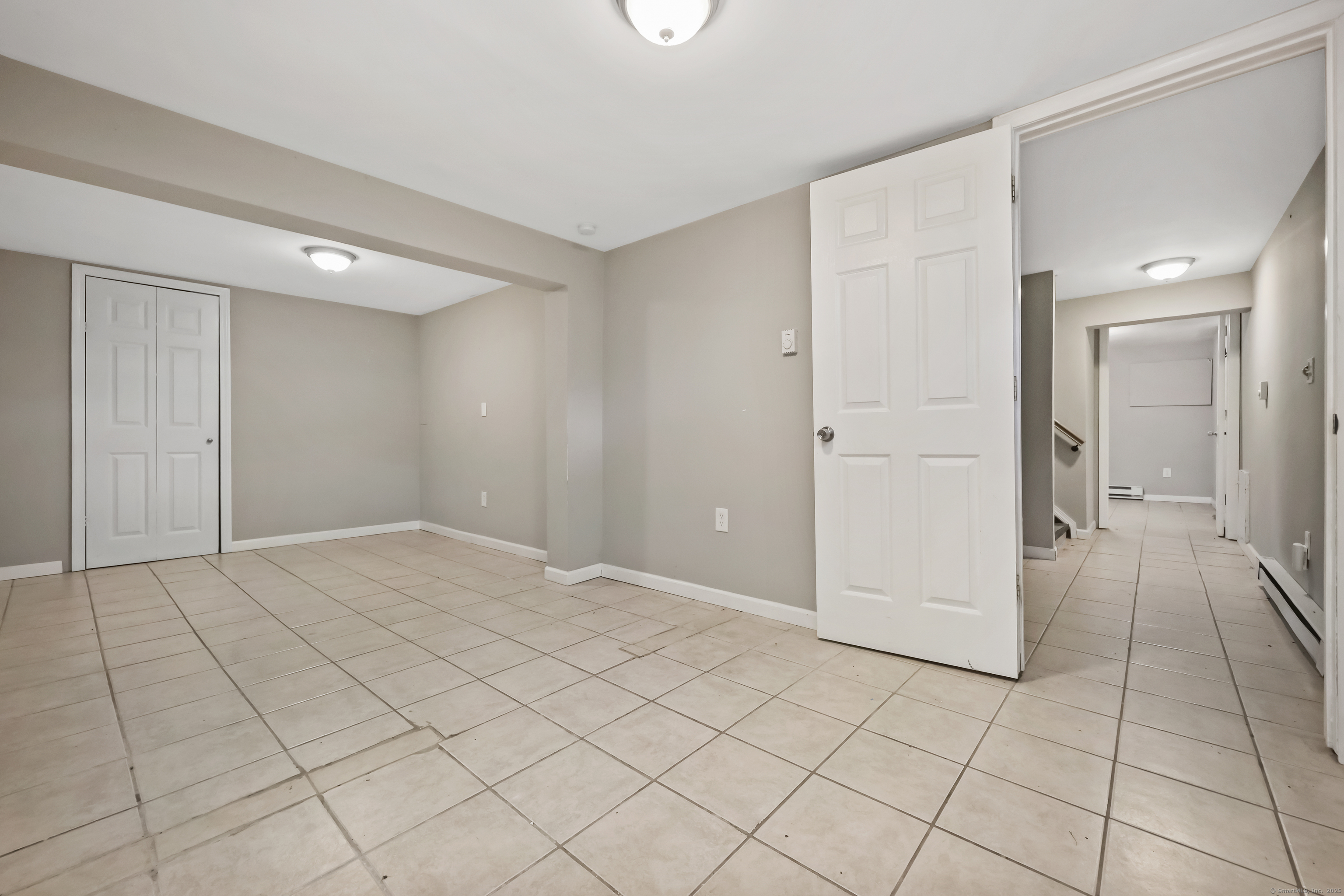 Bridgeport, Connecticut 06606, United States, 4 Bedrooms Bedrooms, ,3 BathroomsBathrooms,Residential,Pending,209428