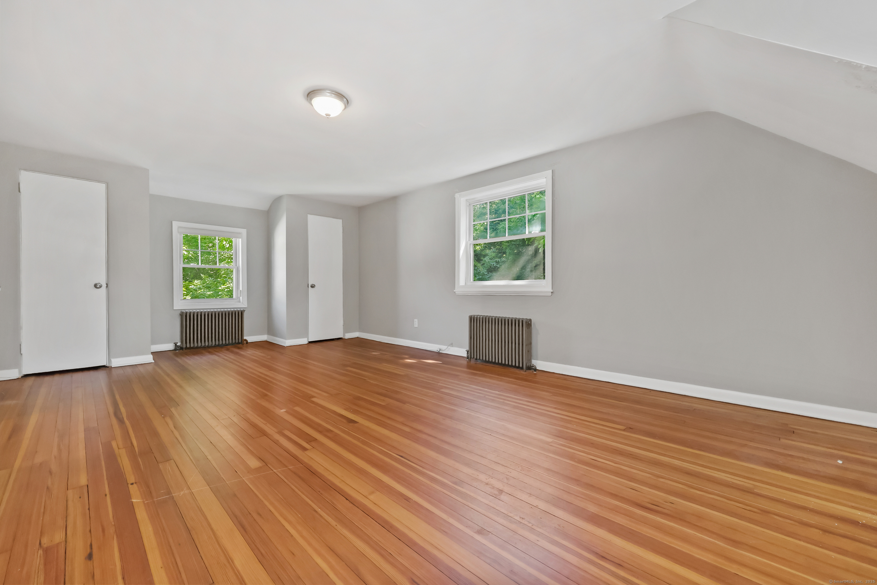 Bridgeport, Connecticut 06606, United States, 4 Bedrooms Bedrooms, ,3 BathroomsBathrooms,Residential,Pending,209428