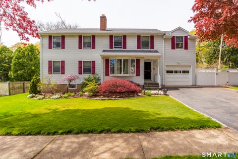 Photo of 105 Meadow Wood Road, Stratford, CT 06614 (MLS # 24179548)