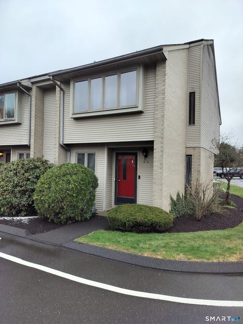 Tiny photo for 827 Oronoke Road #6-6, Waterbury, CT 06708 (MLS # 24185119)