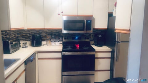 Tiny photo for 827 Oronoke Road #6-6, Waterbury, CT 06708 (MLS # 24185119)