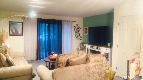 Tiny photo for 827 Oronoke Road #6-6, Waterbury, CT 06708 (MLS # 24185119)