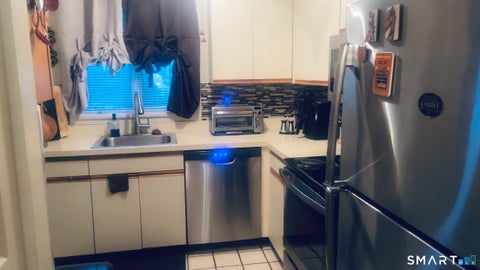 Tiny photo for 827 Oronoke Road #6-6, Waterbury, CT 06708 (MLS # 24185119)