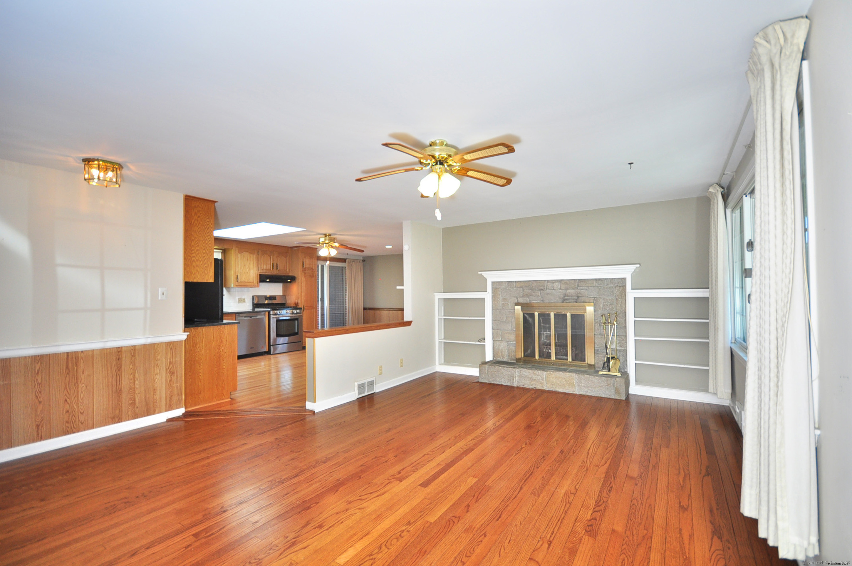 816 Jerome Avenue, Bristol, Connecticut image 9
