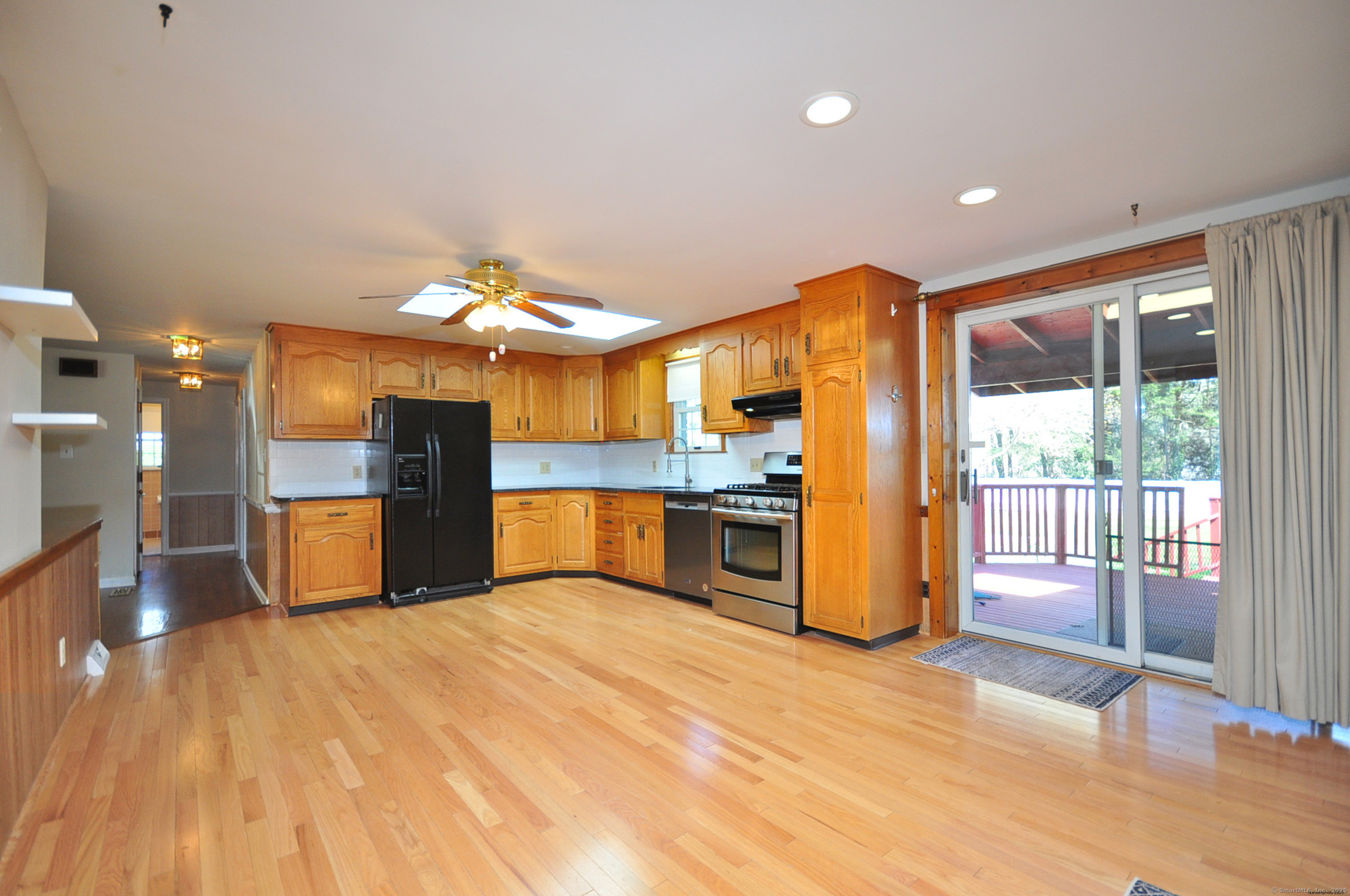 816 Jerome Avenue, Bristol, Connecticut image 7