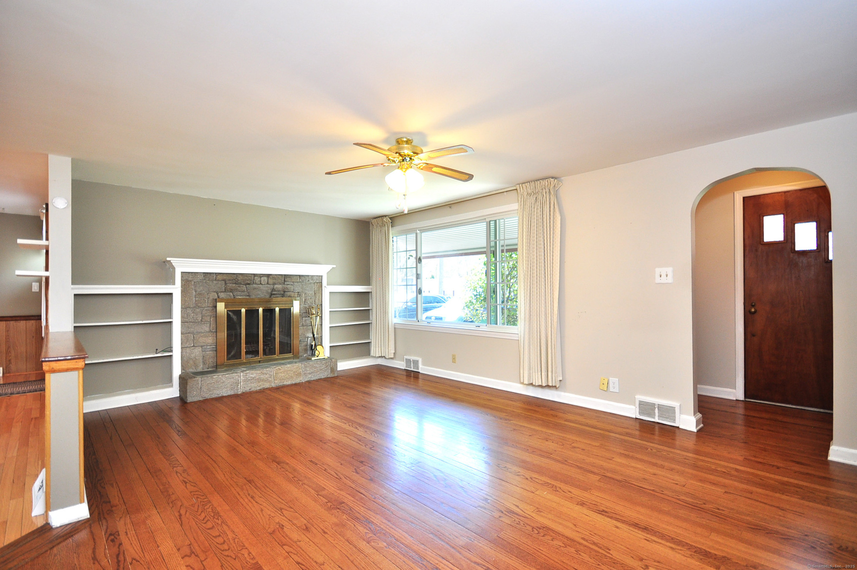 816 Jerome Avenue, Bristol, Connecticut image 11