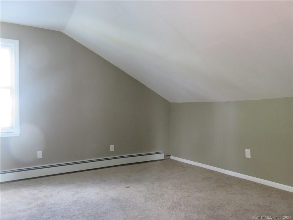 West Hartford, Connecticut 06119, United States, 3 Bedrooms Bedrooms, ,1 BathroomBathrooms,Residential,Active,164229