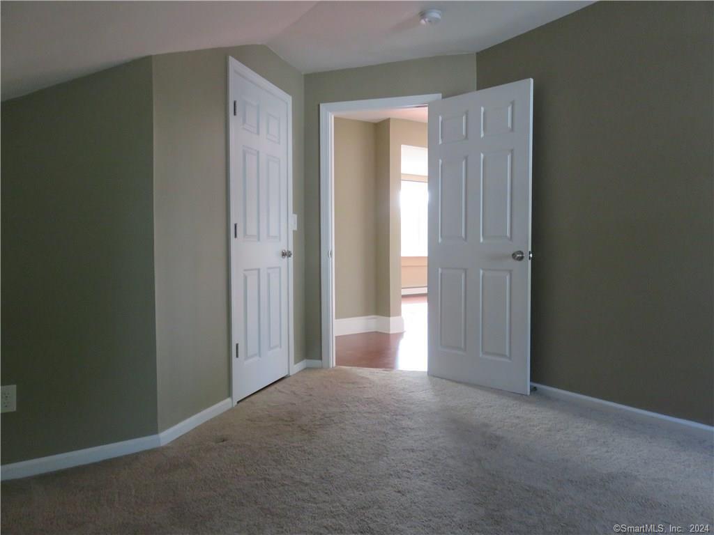 West Hartford, Connecticut 06119, United States, 3 Bedrooms Bedrooms, ,1 BathroomBathrooms,Residential,Active,164229