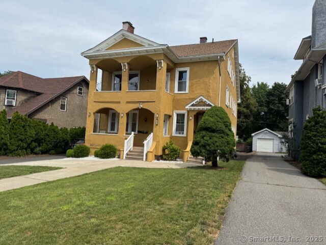 West Hartford, Connecticut 06119, United States, 3 Bedrooms Bedrooms, ,1 BathroomBathrooms,Residential,Active,164229
