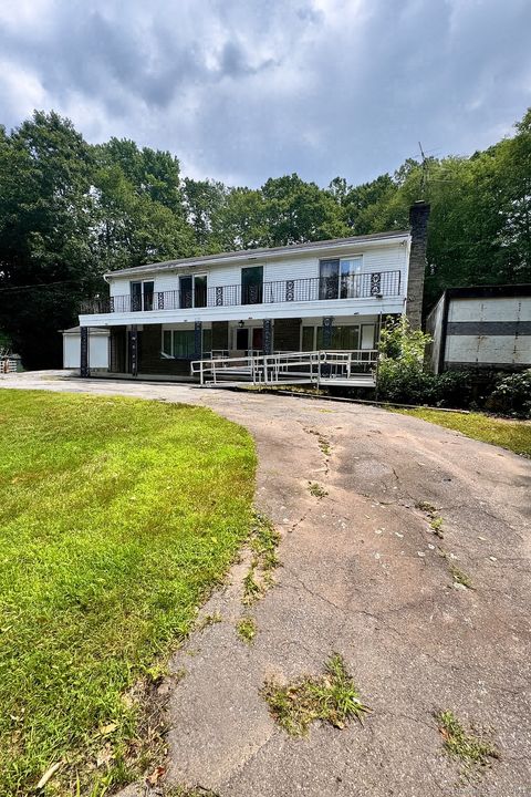 1000 Main Street Somers CT 06071