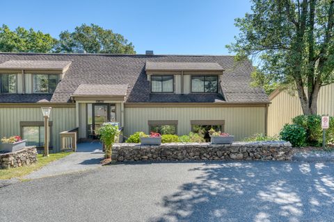 313 Heritage Village D Southbury CT 06488