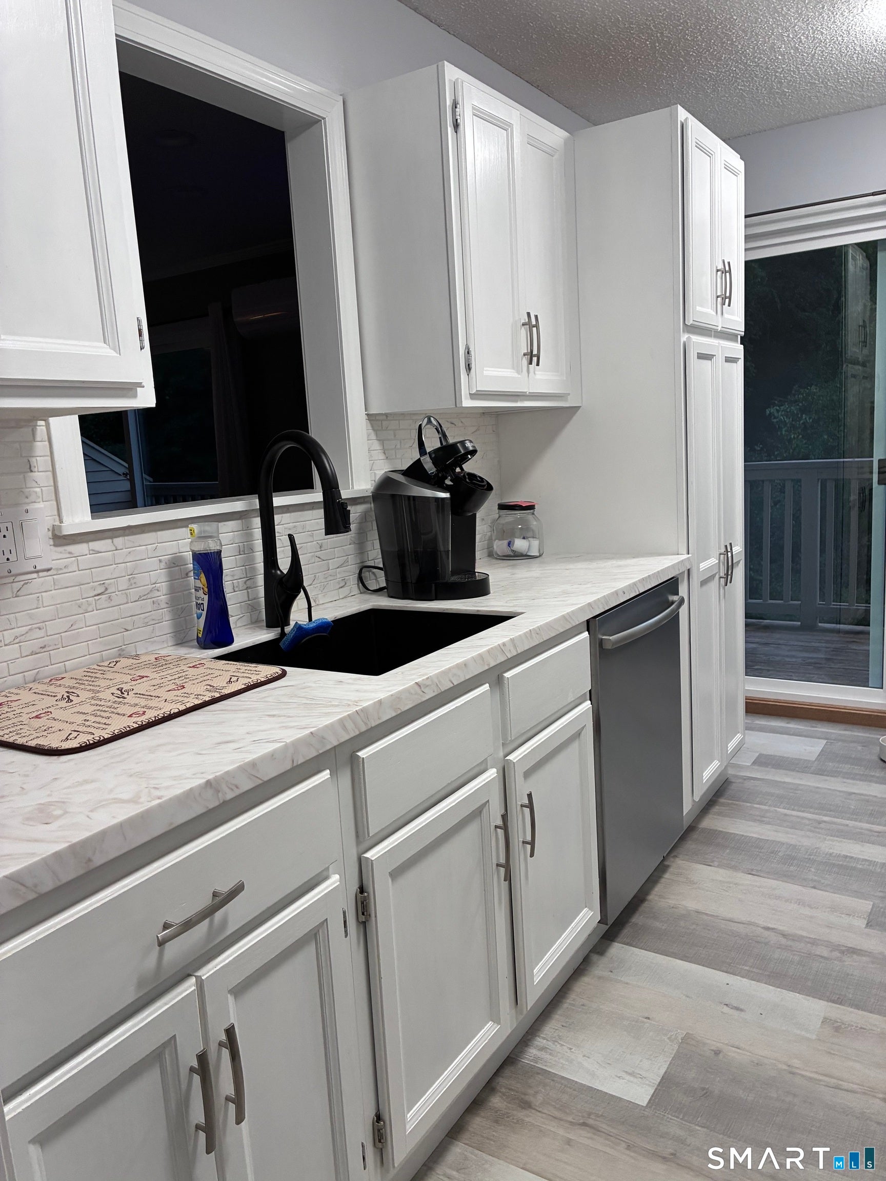 111 Riverton Road 79