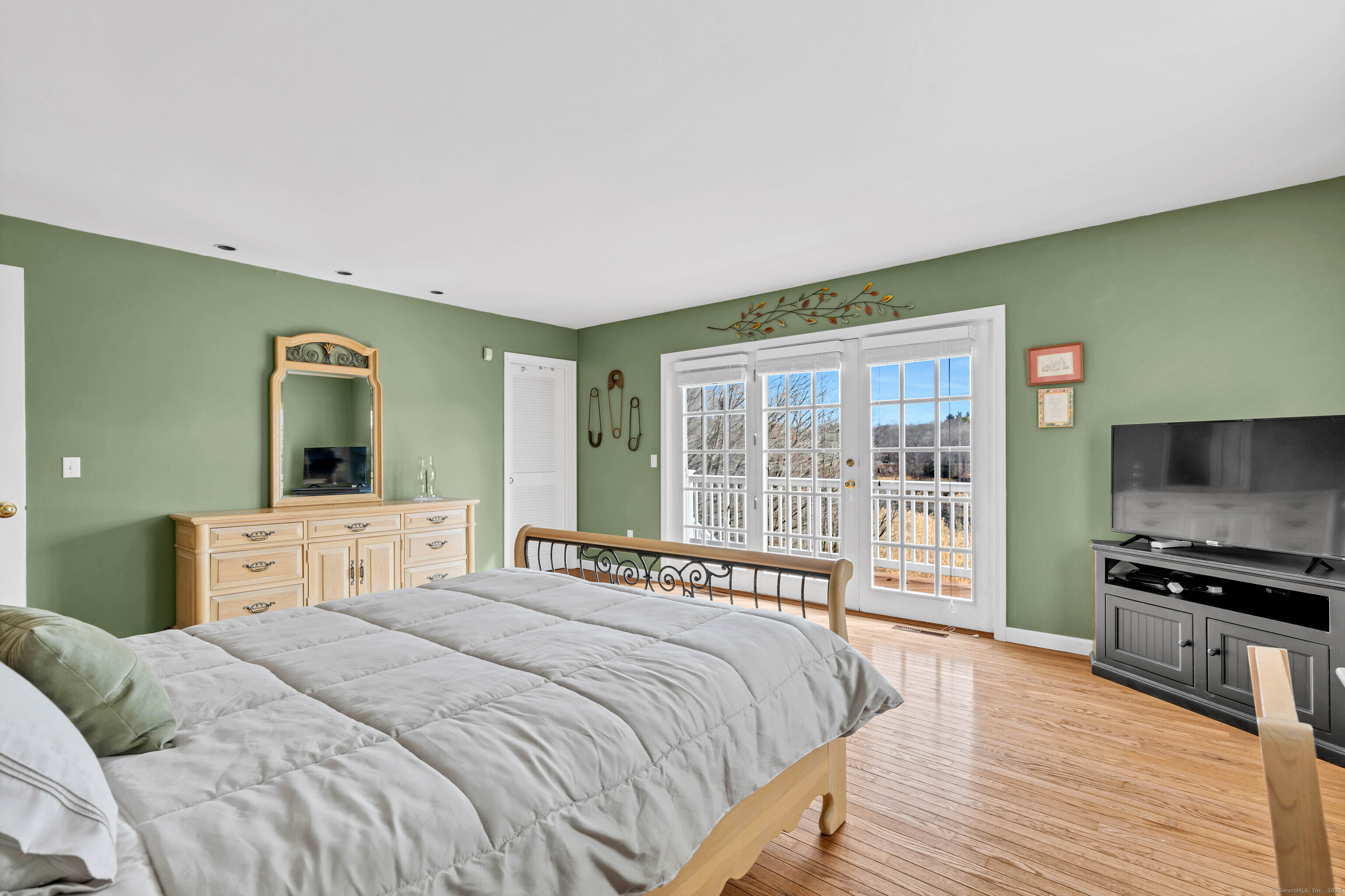 1 Lake Louise Drive, Westbrook, Connecticut image 17