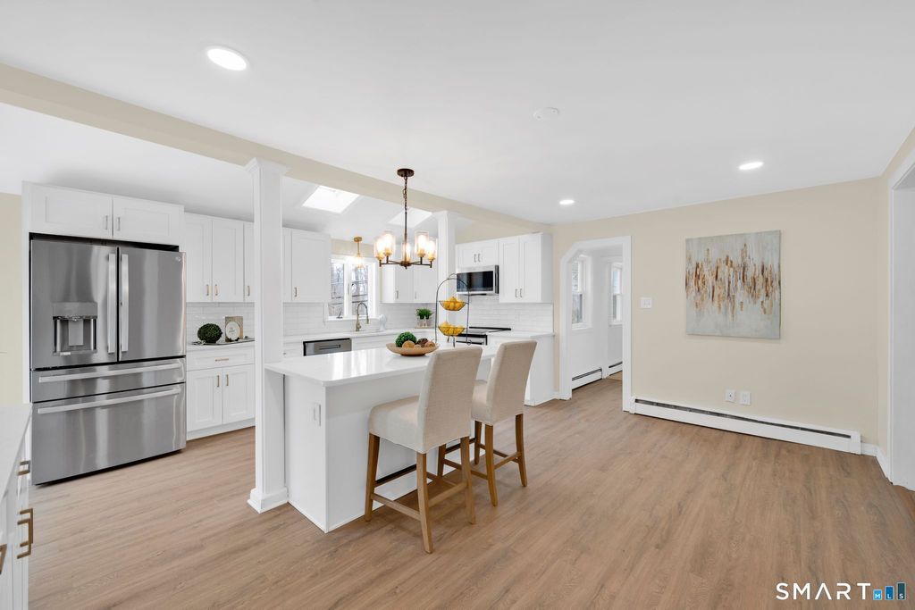 Photo of 19 Tunnel Road, Vernon, CT 06066 (MLS # 24154665)