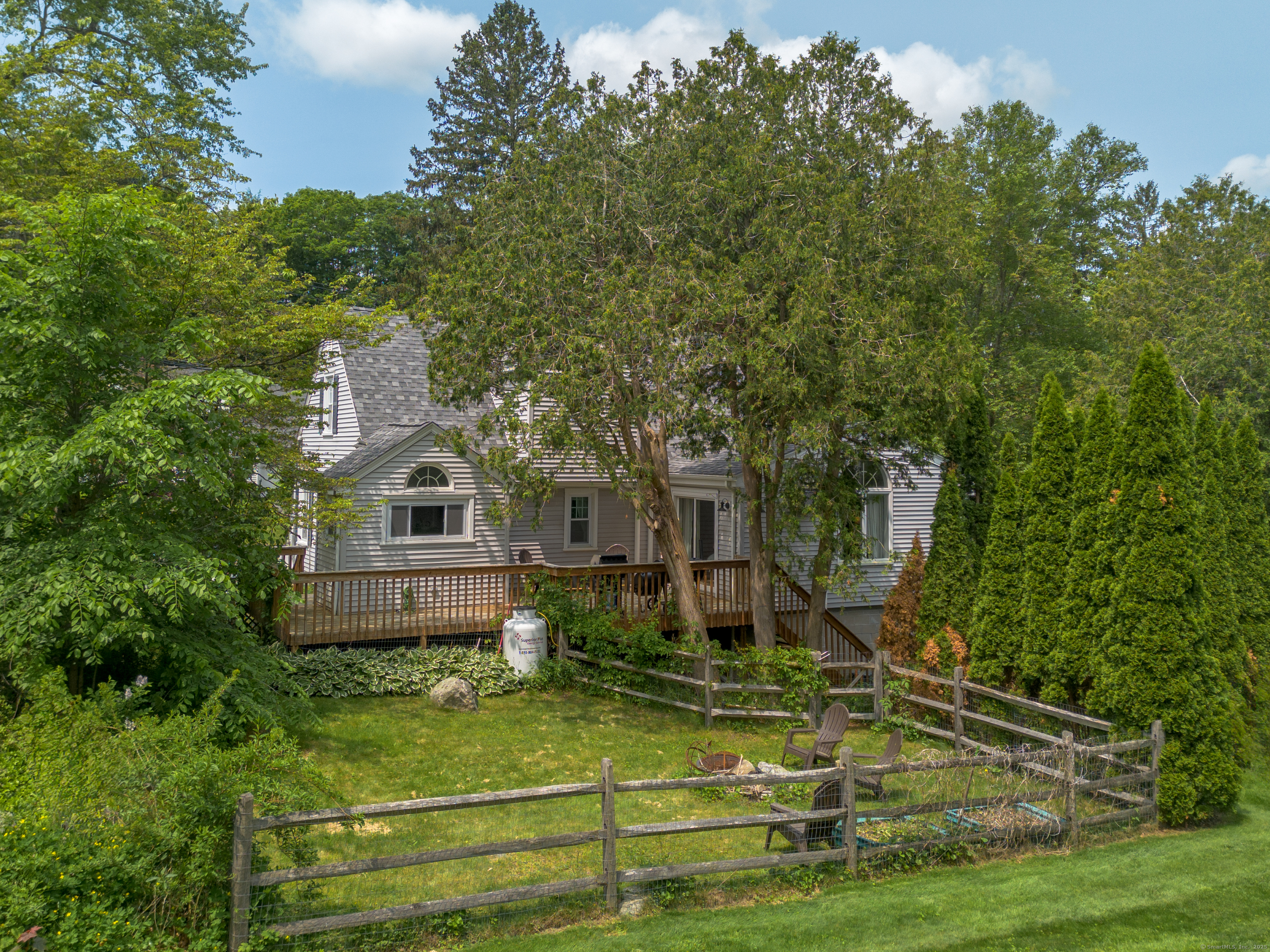 1 Yale Avenue, Middlebury, Connecticut image 32