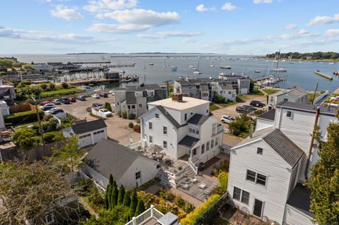 A home in Stonington