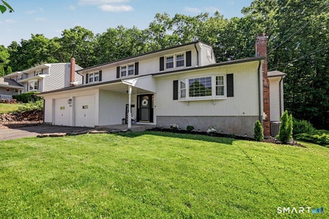 Photo of 50 Stage Coach Lane, Newington, CT 06111 (MLS # 24181711)
