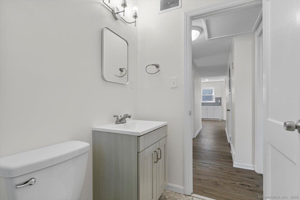 72 Cooper Avenue, Wallingford, Connecticut image 17