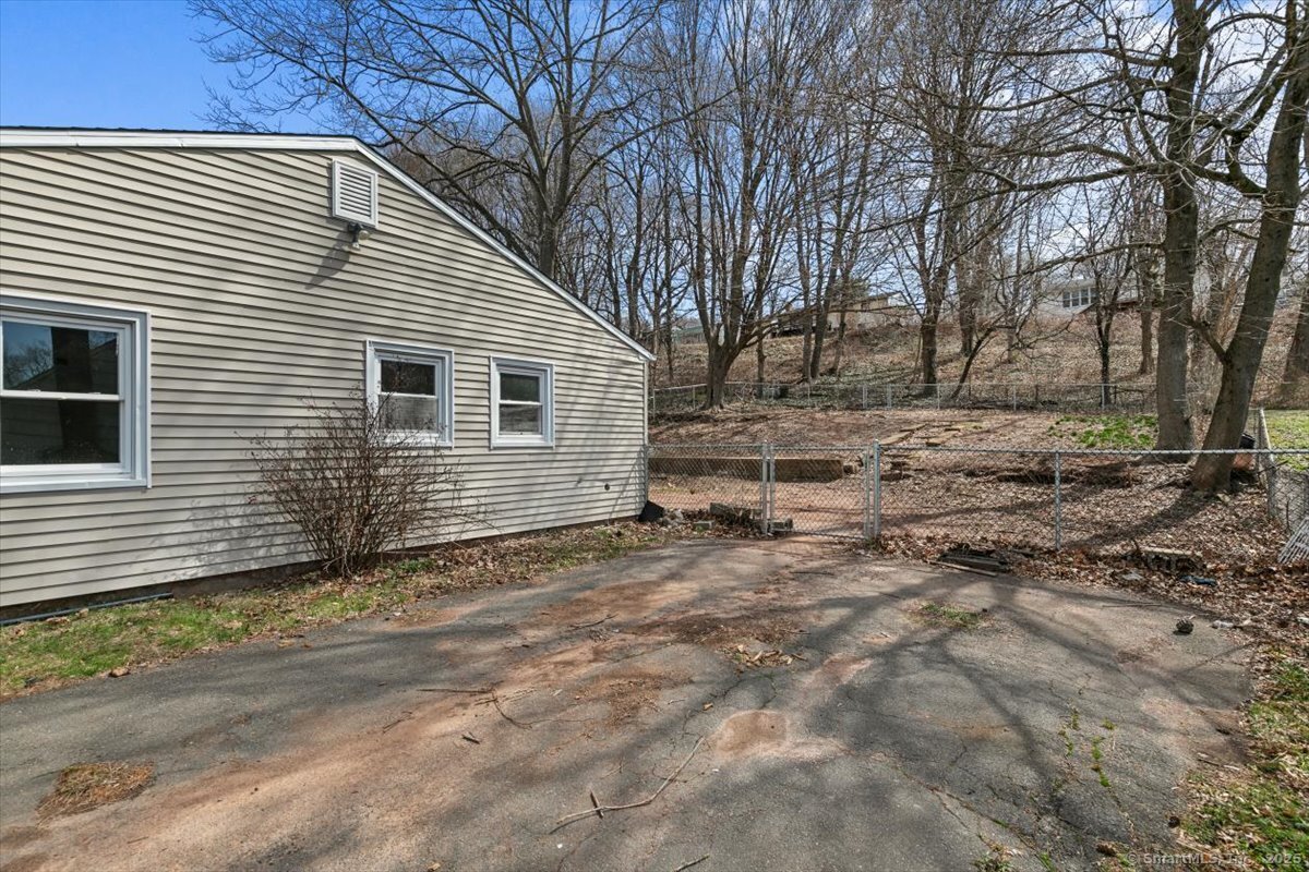 72 Cooper Avenue, Wallingford, Connecticut image 24