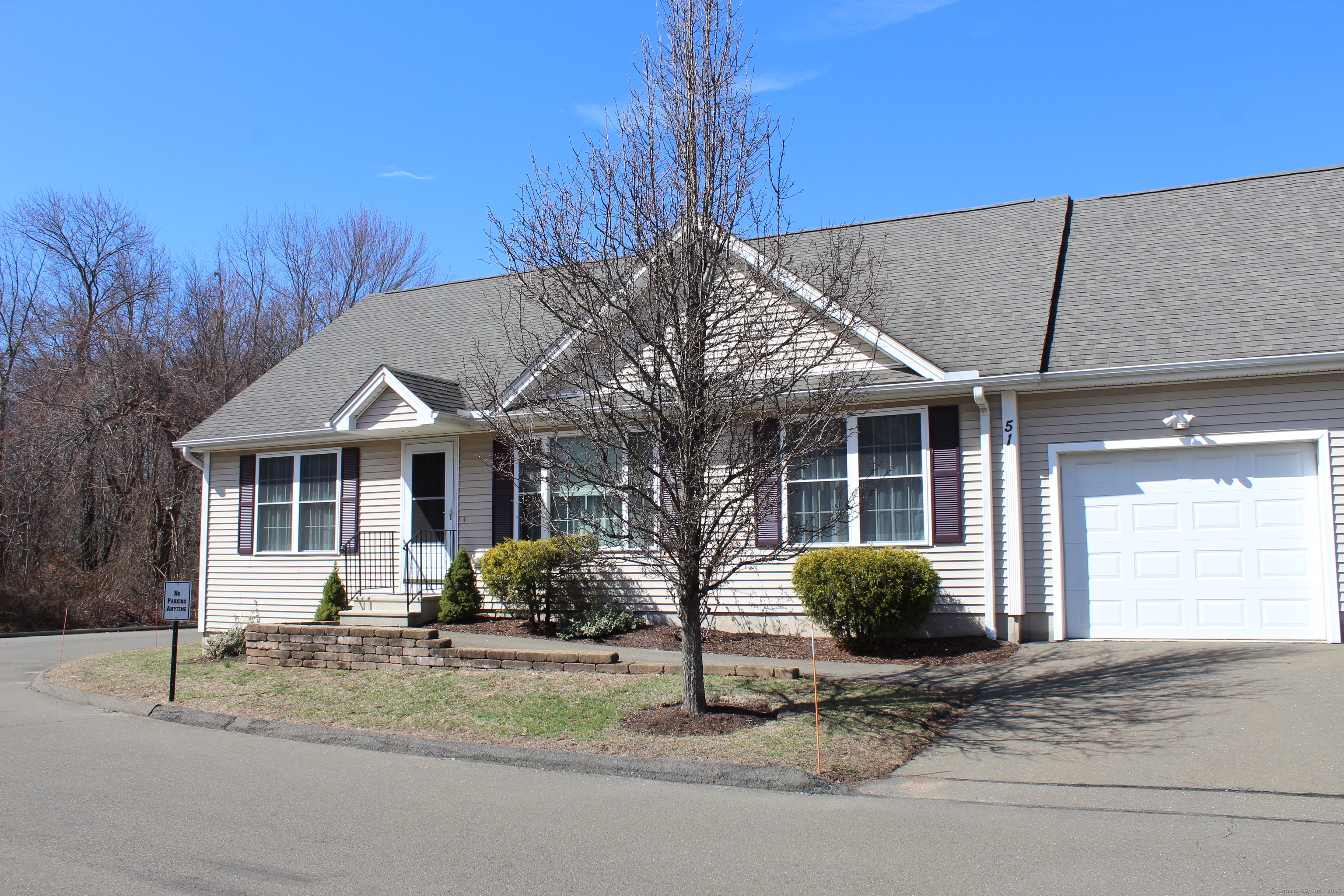 51 County Walk Lane #51, East Haven, Connecticut image 2