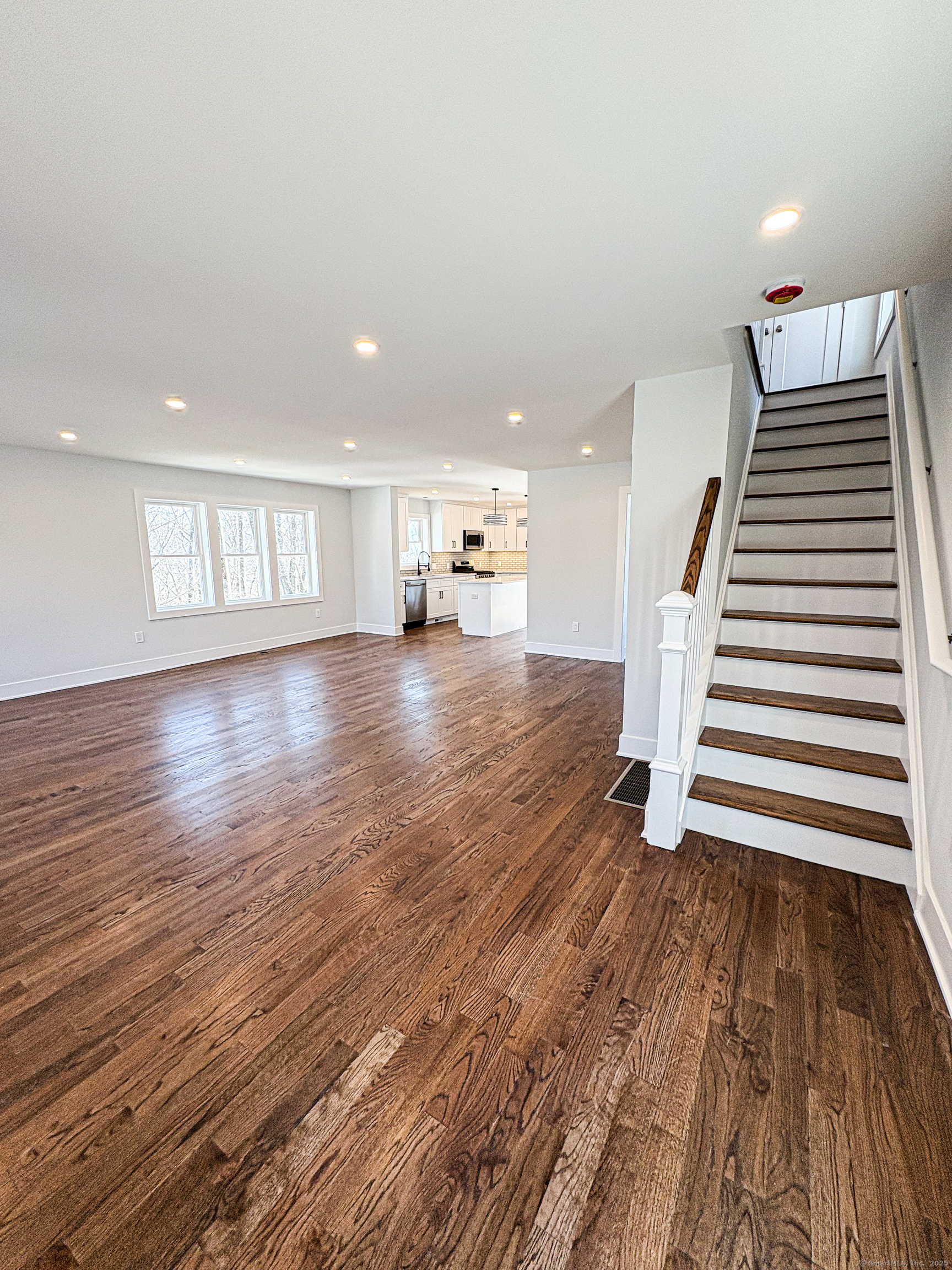 88 Walnut Trail, Danbury, Connecticut image 10