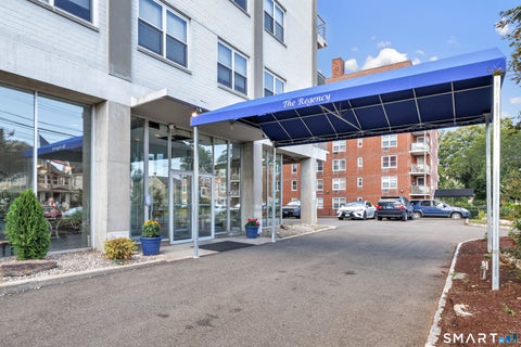 Tiny photo for 2370 North Avenue #8D, Bridgeport, CT 06604 (MLS # 24200469)