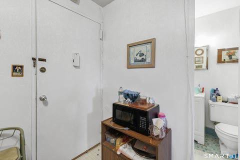 Tiny photo for 2370 North Avenue #8D, Bridgeport, CT 06604 (MLS # 24200469)