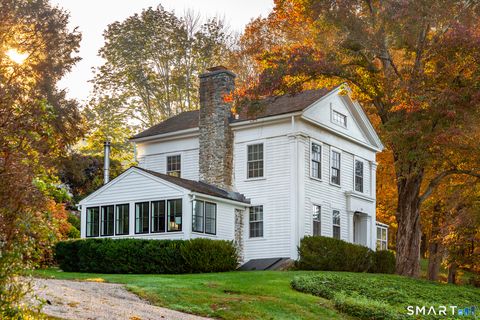 76 North Street Roxbury CT 06783