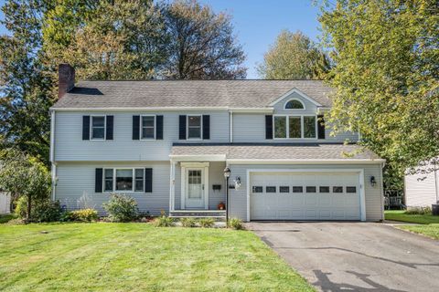 Photo of 7 Sequin Road, West Hartford, CT 06117 (MLS # 24133061)