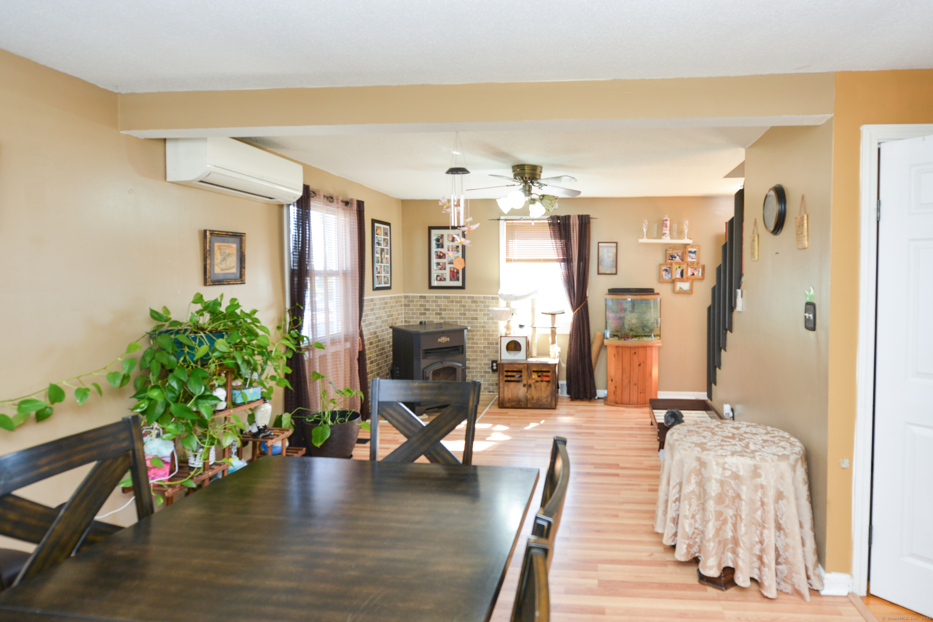 61 Kenyon Circle, New Britain, Connecticut image 16