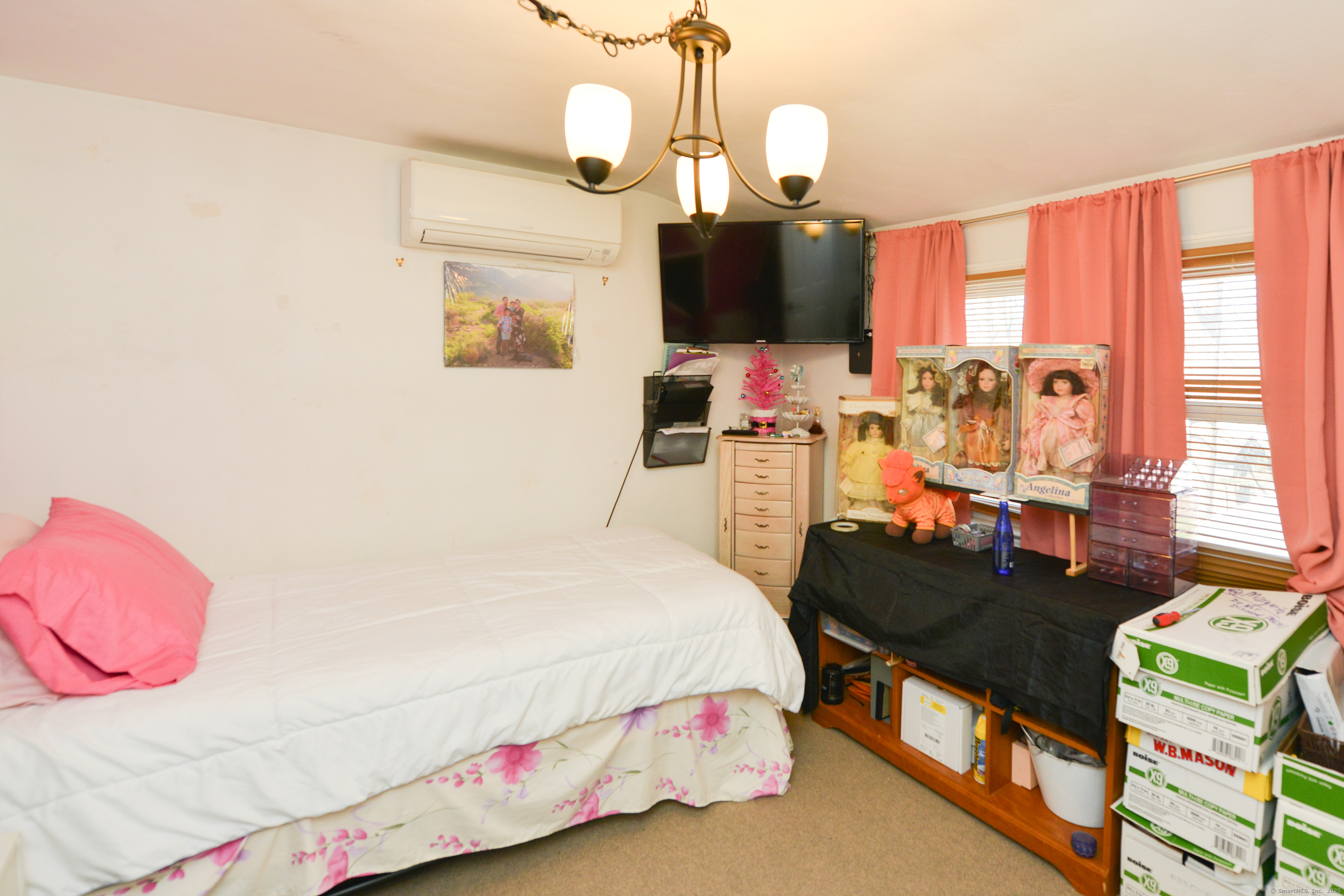 61 Kenyon Circle, New Britain, Connecticut image 25