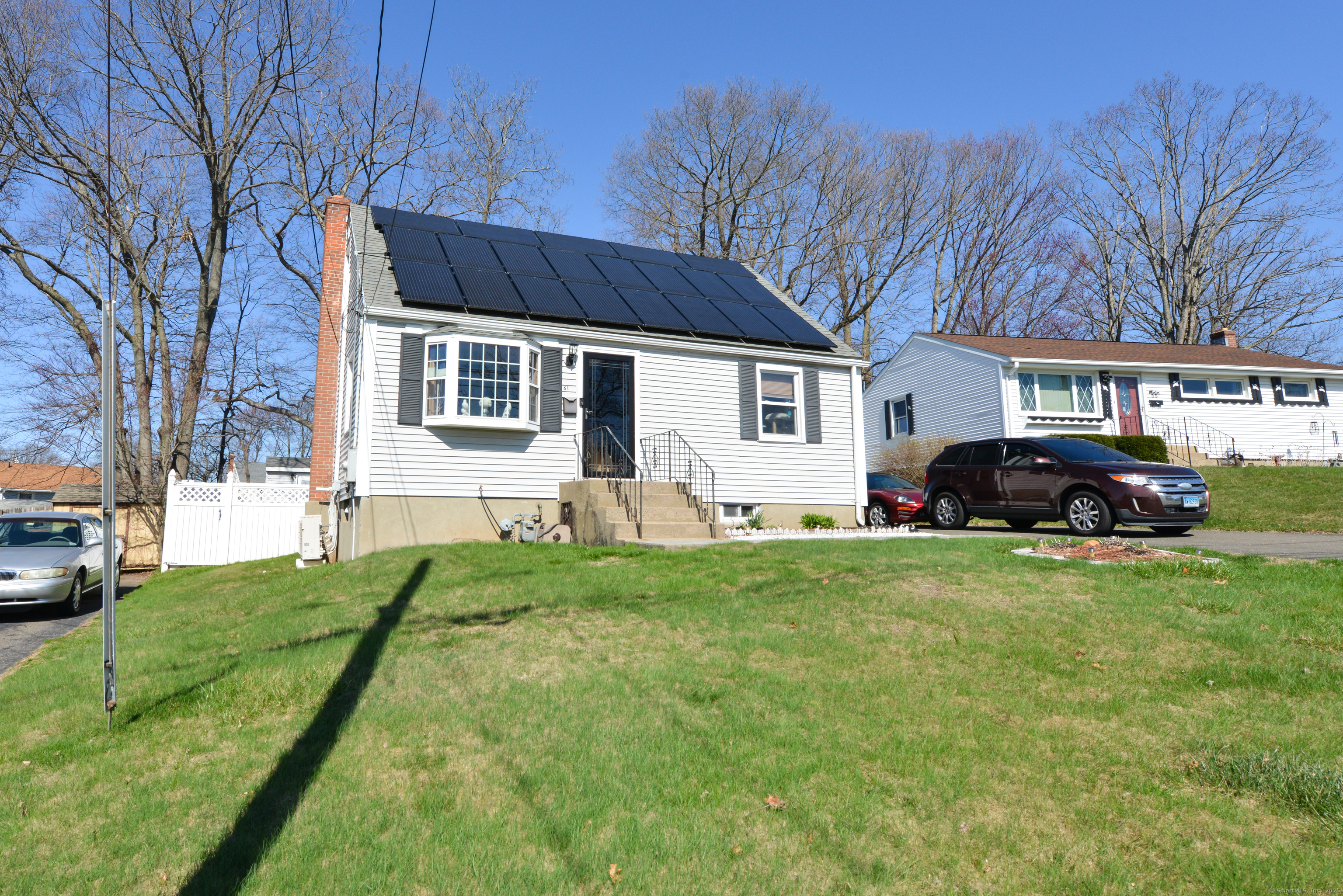 61 Kenyon Circle, New Britain, Connecticut image 2