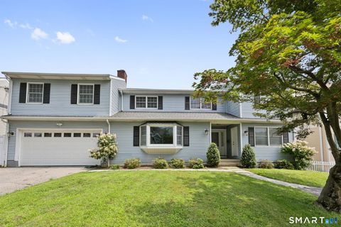 Photo of 19 Windy Knolls Road #Right Side, Greenwich, CT 06831 (MLS # 24145348)
