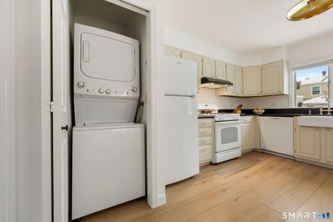 Tiny photo for 19 Windy Knolls Road #Right Side, Greenwich, CT 06831 (MLS # 24145348)