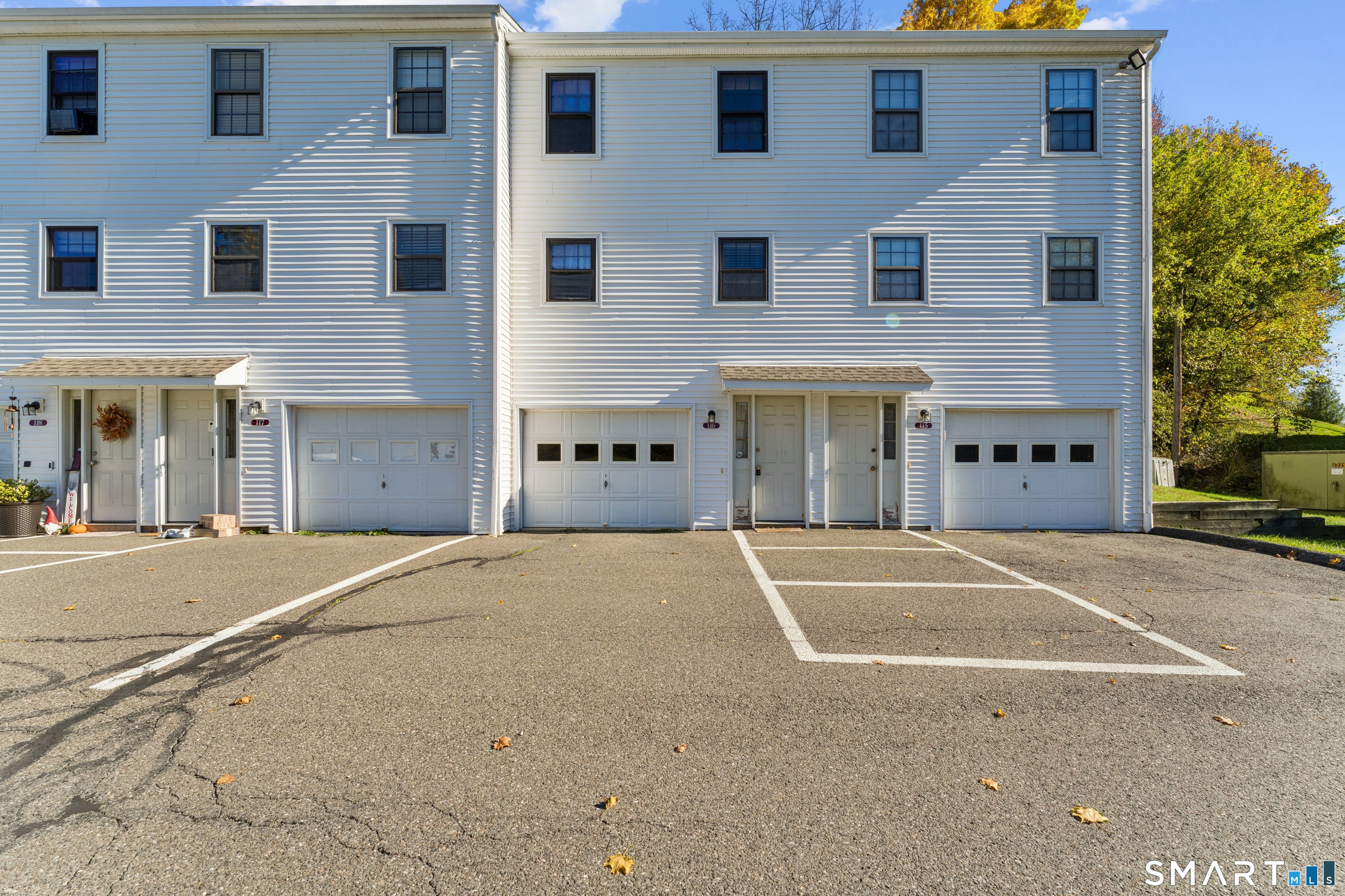 116 Aspetuck Village 116