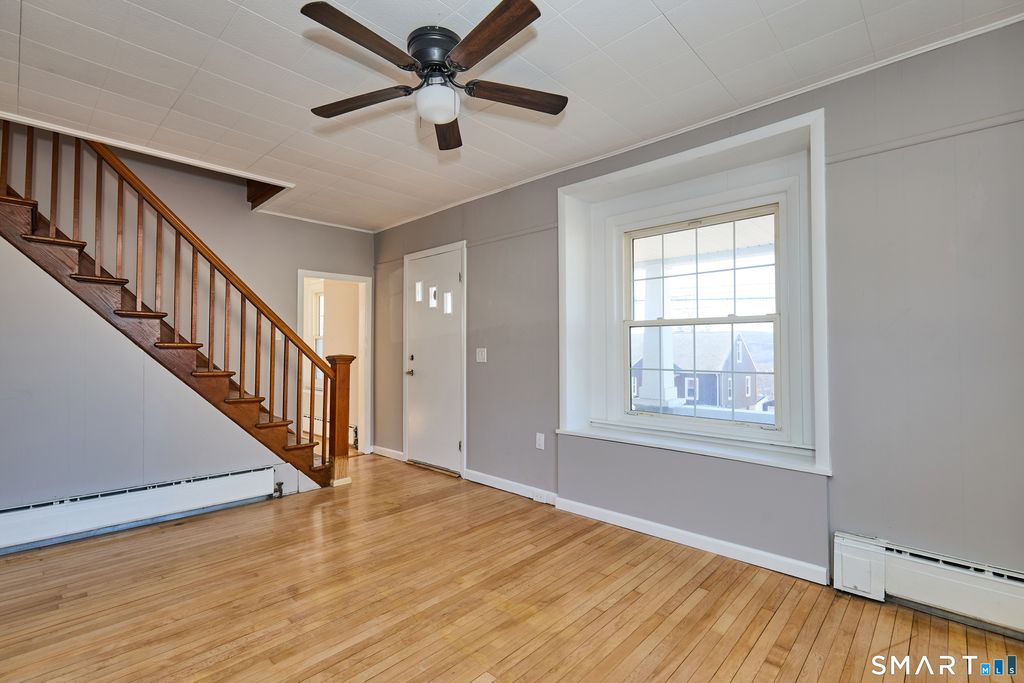 Photo of 121 Johnson Street, Naugatuck, CT 06770 (MLS # 24152154)