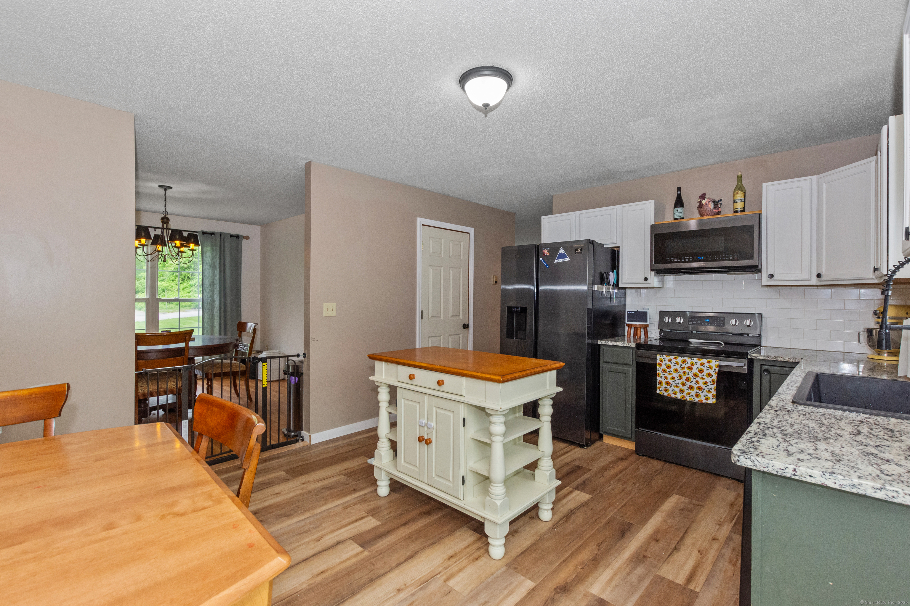 43 Huntington Drive, Plainfield, Connecticut image 4