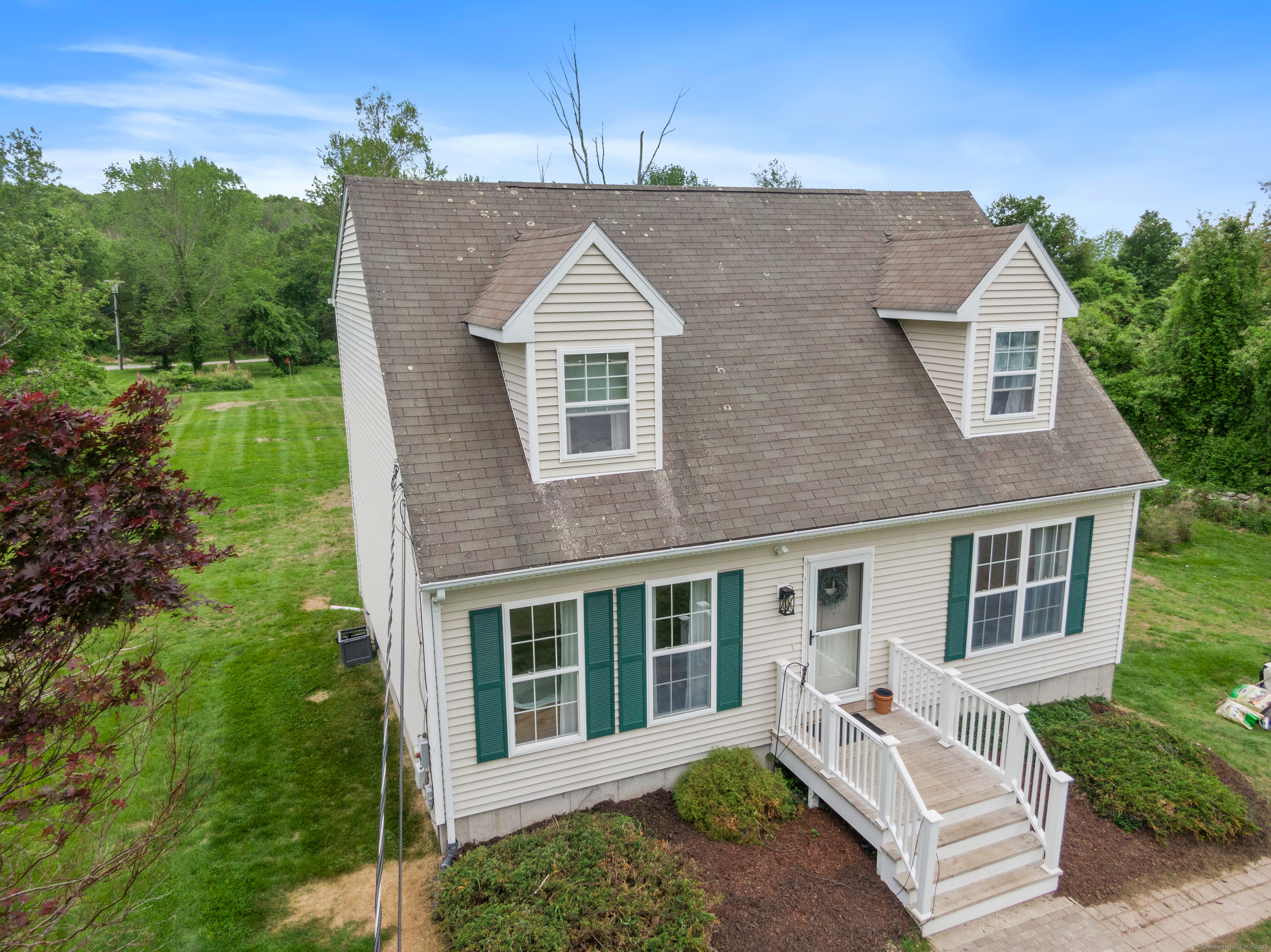 43 Huntington Drive, Plainfield, Connecticut image 1