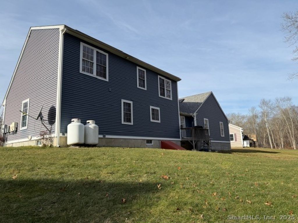 Photo of 11 Stonehouse Drive, Plainfield, CT 06354 (MLS # 24144076)