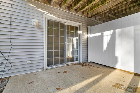 Tiny photo for 296 Hamilton Avenue #29, Norwich, CT 06360 (MLS # 24136459)