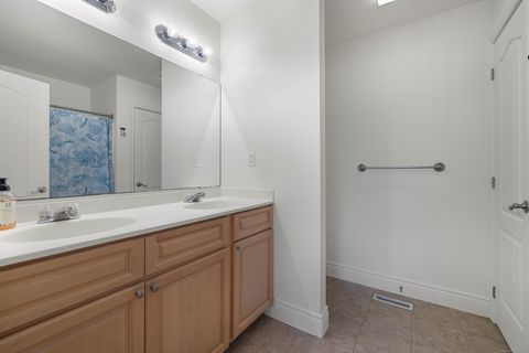 Tiny photo for 296 Hamilton Avenue #29, Norwich, CT 06360 (MLS # 24136459)