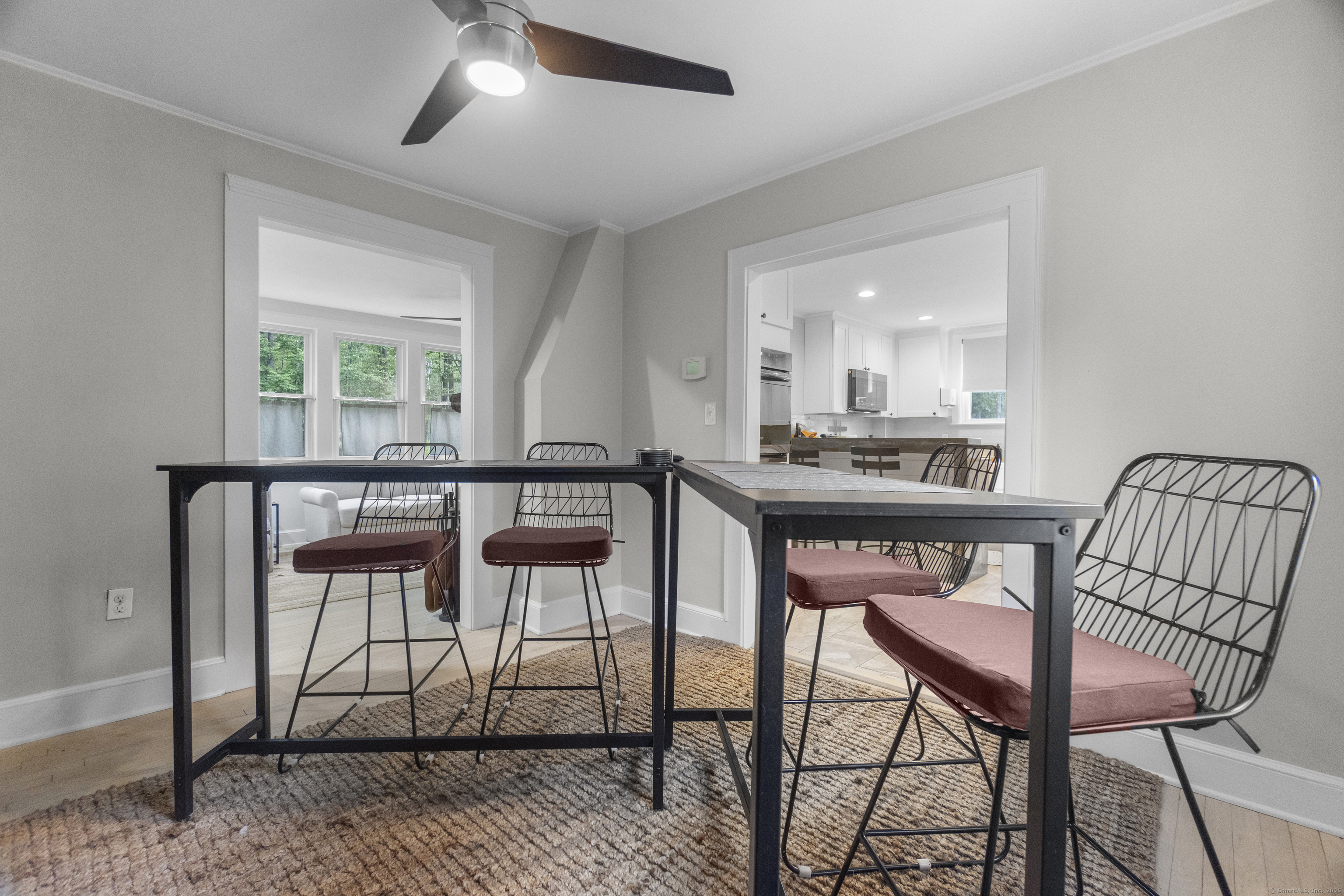 Guilford, Connecticut 06437, United States, 3 Bedrooms Bedrooms, ,2 BathroomsBathrooms,Residential,Active,168106