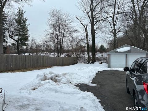 Tiny photo for 106 Maplewood Avenue #3rd Floor, West Hartford, CT 06119 (MLS # 24157303)