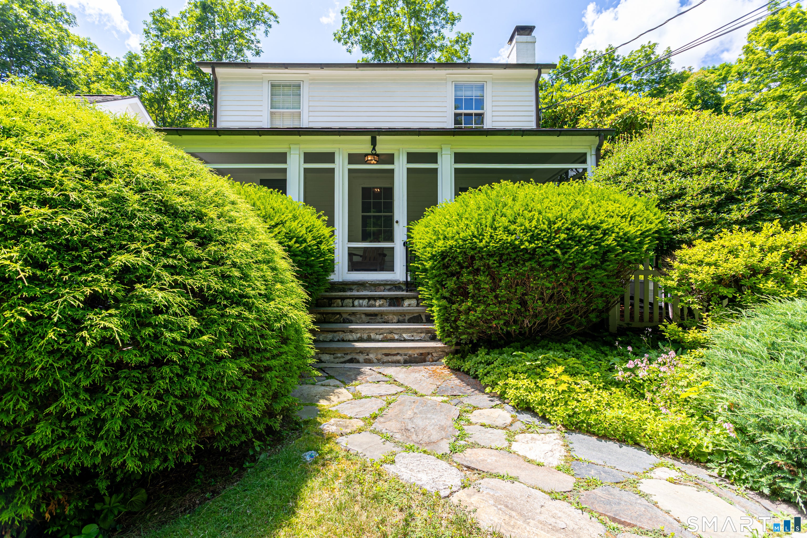896 Westport Road