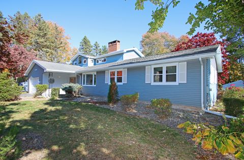 A home in South Windsor