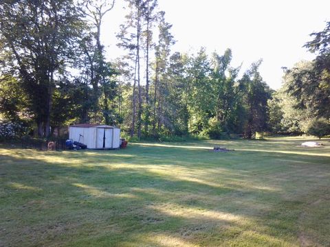 A home in Ledyard