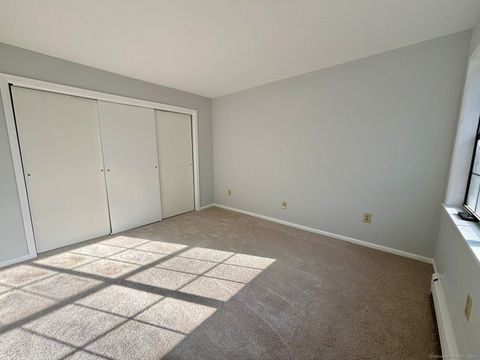 Tiny photo for 7 Homestead Lane #7, Brookfield, CT 06804 (MLS # 24154109)