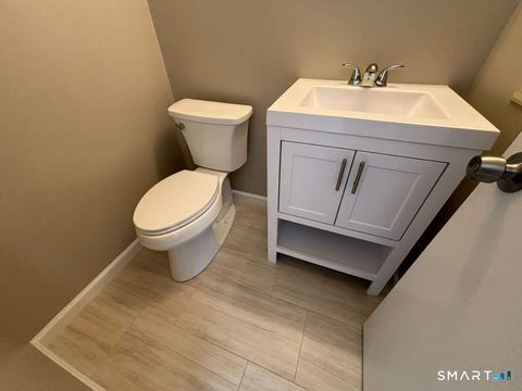 Tiny photo for 7 Homestead Lane #7, Brookfield, CT 06804 (MLS # 24154109)